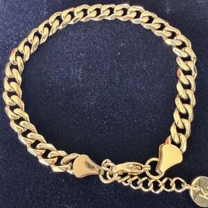 KJ Gold Tone Chain Bracelet Womens 8 Inch Lobster Clasp Logo Charm Adjustable